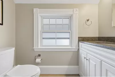 30 Leicester St, Boston, MA 02135 - Photo 23