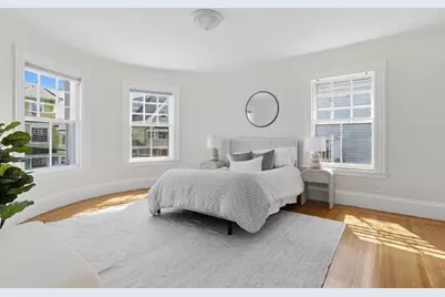 30 Leicester St, Boston, MA 02135 - Photo 17