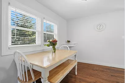 49 Grove St, Upton, MA 01568 - Photo 9