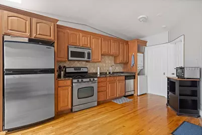 288 W 3rd St #3, Boston, MA 02127 - Photo 3