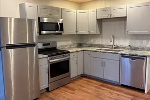 187 E Main St, Gloucester, MA 01930 - Photo 3