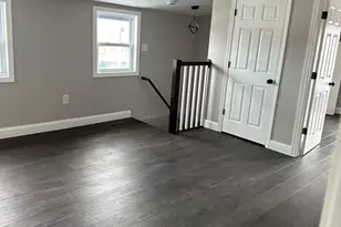 24 E Chestnut St, Brockton, MA 02301 - Photo 9