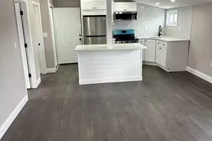 24 E Chestnut St, Brockton, MA 02301 - Photo 7