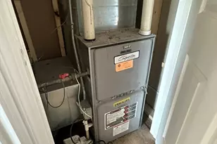 24 E Chestnut St, Brockton, MA 02301 - Photo 15