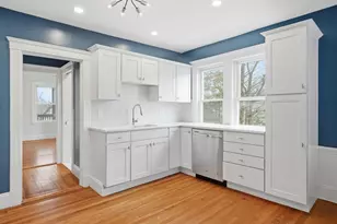 15 Adelaide St, Boston, MA 02130 - Photo 11