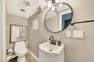 112 Hiatt St, Fall River, MA 02721 - Photo 37