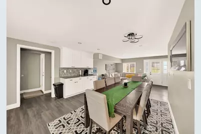 112 Hiatt St, Fall River, MA 02721 - Photo 31