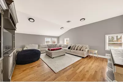 112 Hiatt St, Fall River, MA 02721 - Photo 23