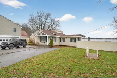 112 Hiatt St, Fall River, MA 02721 - Photo 1