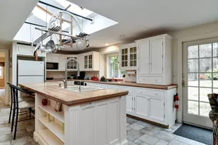 7 Bayberry Ln, Framingham, MA 01701 - Photo 7