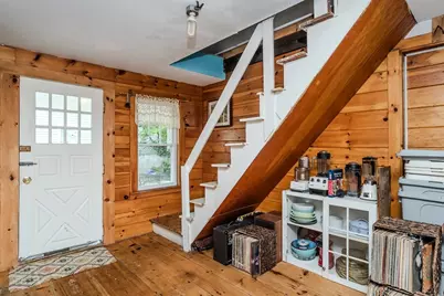 24 Union St, Montague, MA 01351 - Photo 17