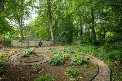 24 Union St, Montague, MA 01351 - Photo 37