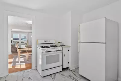 14 Davis St #14, Belmont, MA 02478 - Photo 9