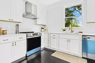 286 Grove St, Clinton, MA 01510 - Photo 7