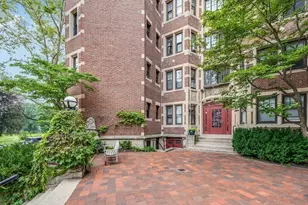 993 Memorial Dr, Cambridge, MA 02138 - Photo 17