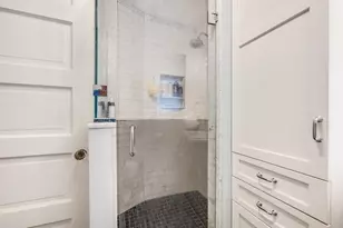 993 Memorial Dr, Cambridge, MA 02138 - Photo 13