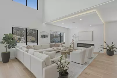 28 Bancroft St, Lynnfield, MA 01940 - Photo 7