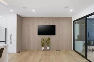 28 Bancroft St, Lynnfield, MA 01940 - Photo 27