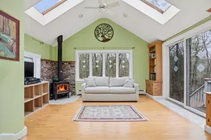 22 Hilltop Rd, Sudbury, MA 01776 - Photo 5