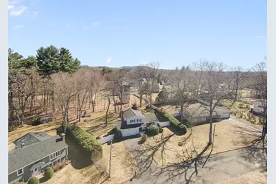 181 Eastwood Dr, Westfield, MA 01085 - Photo 1