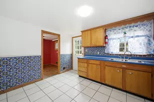 111 Almy Rd, Somerset, MA 02726 - Photo 13