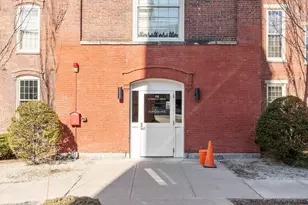 52 Lawrence Dr, Lowell, MA 01854 - Photo 35