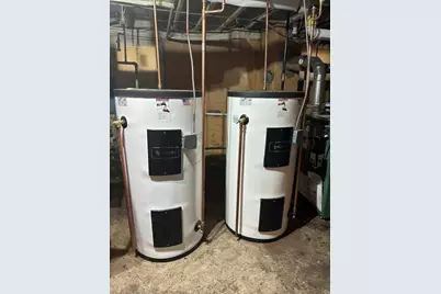 137 Congress Avenue, Chelsea, MA 02150 - Photo 25