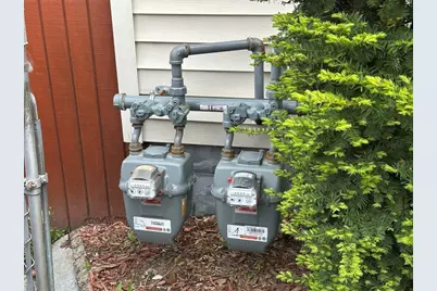 137 Congress Avenue, Chelsea, MA 02150 - Photo 29