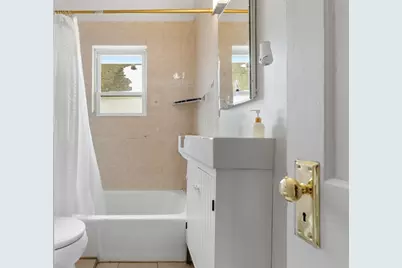 40-42 Glendale Ave, Everett, MA 02149 - Photo 15