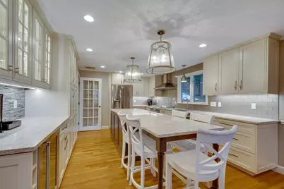 29 Pilgrim Dr, Winchester, MA 01890 - Photo 15