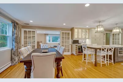 29 Pilgrim Dr, Winchester, MA 01890 - Photo 13