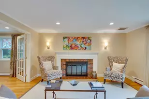 29 Pilgrim Dr, Winchester, MA 01890 - Photo 7