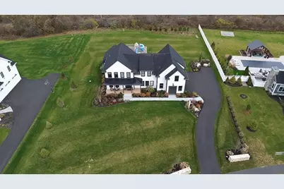 4 Dairy Farm Ln, Southborough, MA 01772 - Photo 37