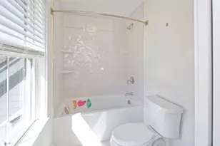 4 Dairy Farm Ln, Southborough, MA 01772 - Photo 35