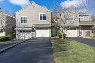 110 Ridgefield Cir, Clinton, MA 01510 - Photo 23