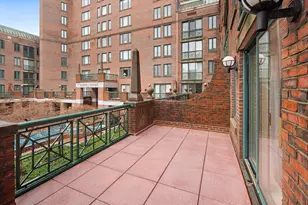 10 Rogers St, Cambridge, MA 02142 - Photo 17