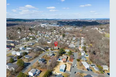 21 Barstow Dr, Braintree, MA 02184 - Photo 33
