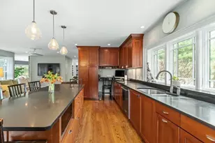 25 Juniper St, Wenham, MA 01984 - Photo 15