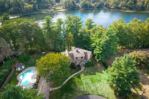 25 Juniper St, Wenham, MA 01984 - Photo 1