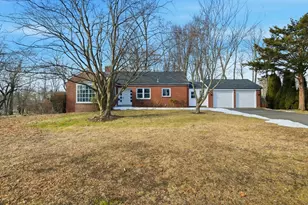 259 Ohio Ave, West Springfield, MA 01089 - Photo 1