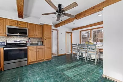 127 N Main St, West Boylston, MA 01583 - Photo 11