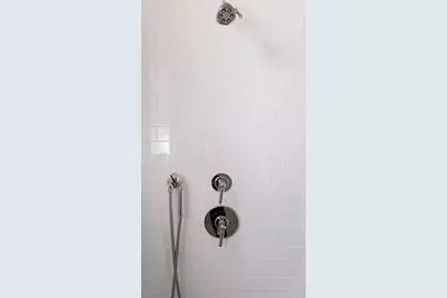 4 Newport Road #7, Cambridge, MA 02140 - Photo 25