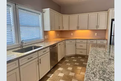 789 Mt. Pleasant #2, New Bedford, MA 02745 - Photo 11