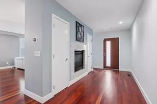 21 Oak St, Boston, MA 02129 - Photo 9