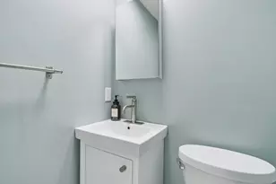 21 Oak St, Boston, MA 02129 - Photo 15