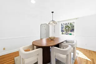 17 Woodhaven Rd, Newton, MA 02468 - Photo 9