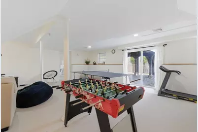 16 Windsor Rd, Shirley, MA 01464 - Photo 17