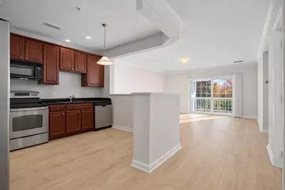 170 Clocktower Dr #103, Waltham, MA 02452 - Photo 5