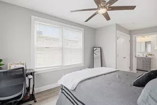 149 Pleasant St, Marblehead, MA 01945 - Photo 23