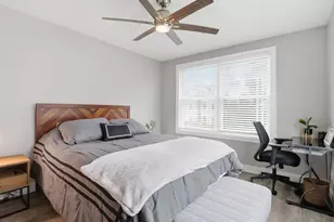 149 Pleasant St, Marblehead, MA 01945 - Photo 25